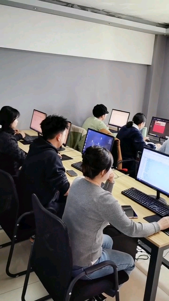 兰州电脑培训学校零基础短期电脑速成班培训