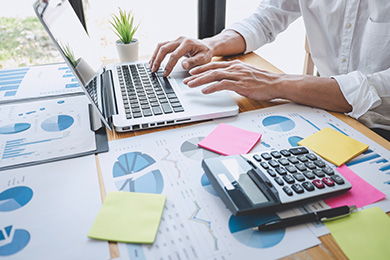 西安新华电脑软件学校 专业IT培训,助力职业发展